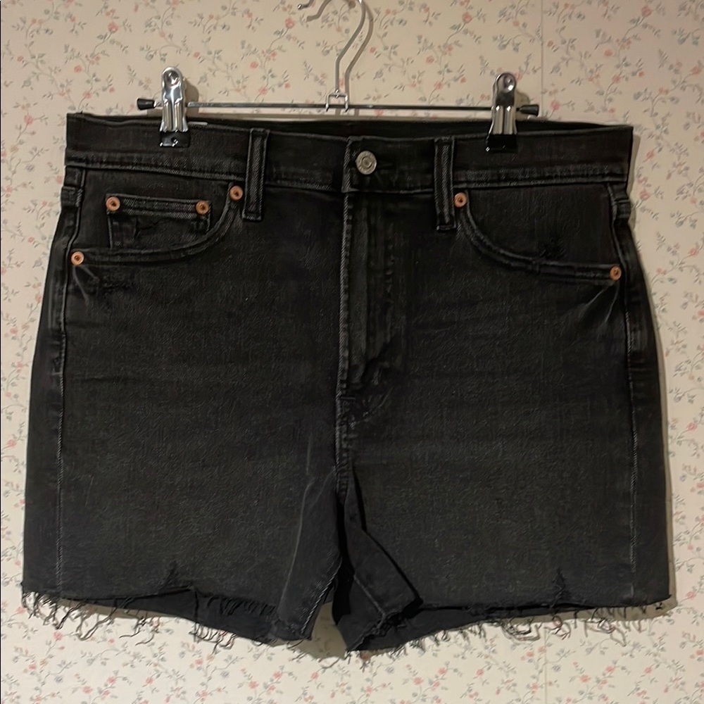 NWOT Gap 4” High Rise Shorts